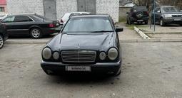 Mercedes-Benz E 280 1996 года за 2 600 000 тг. в Тараз – фото 2