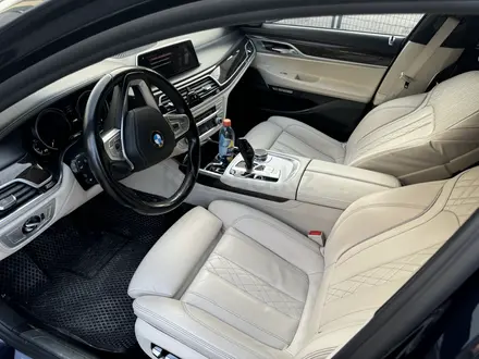 BMW 730 2017 года за 28 999 999 тг. в Алматы – фото 18