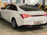 Hyundai Elantra 2021 года за 8 800 000 тг. в Алматы – фото 5