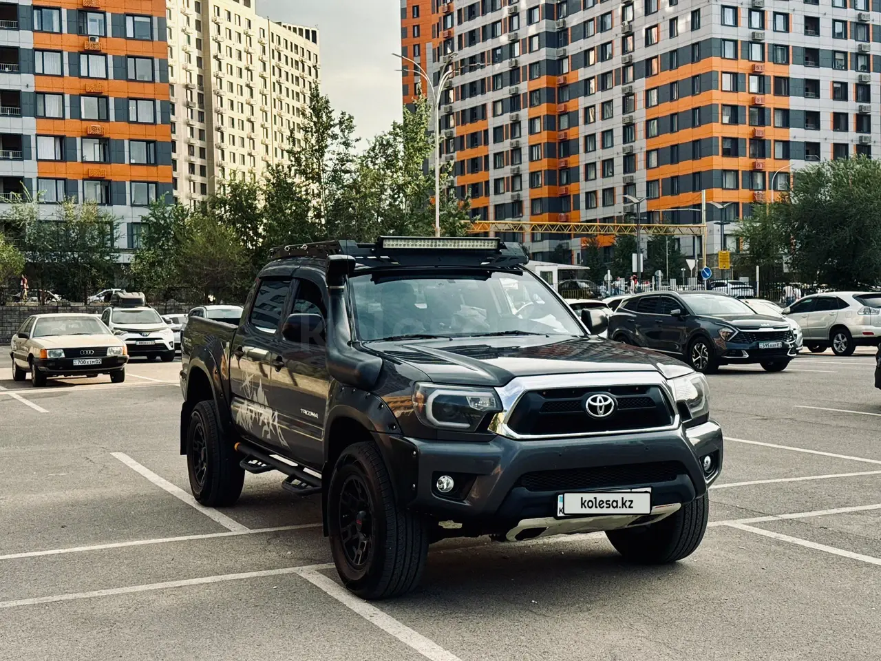 Toyota Tacoma, 2012