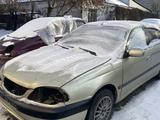 Toyota Avensis 2001 годаүшін2 400 000 тг. в Семей – фото 2