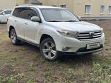 Toyota Highlander 2011 года за 11 600 000 тг. в Петропавловск – фото 2