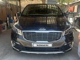 Kia Carnival 2017 года за 12 000 000 тг. в Алматы