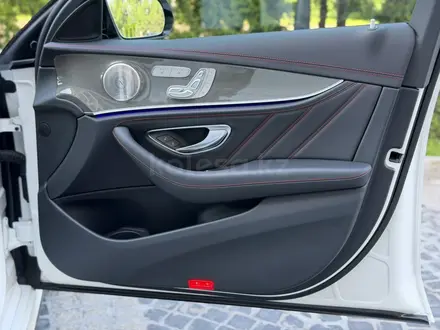 Mercedes-Benz E 53 AMG 2021 года за 42 800 000 тг. в Алматы – фото 26