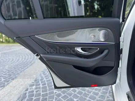 Mercedes-Benz E 53 AMG 2021 года за 42 800 000 тг. в Алматы – фото 36