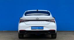 Hyundai Elantra 2023 года за 11 310 000 тг. в Алматы – фото 4