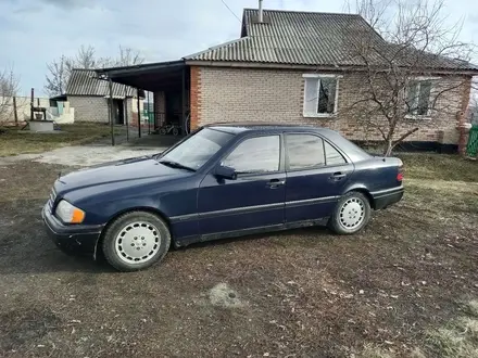 Mercedes-Benz C 180 1994 года за 1 800 000 тг. в Боровской – фото 4