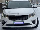 Kia Carnival 2019 года за 11 000 000 тг. в Алматы – фото 3