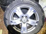Диски с резиной комплект из 5 ти штук на toyota lexus 235 60 18 за 200 000 тг. в Астана – фото 3