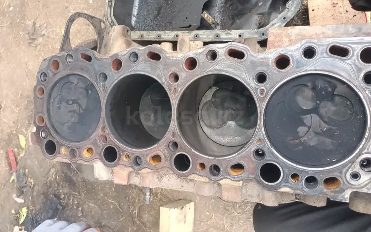 Блок двигателя 5л 5l за 200 000 тг. в Алматы