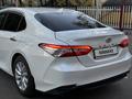 Toyota Camry 2020 годаfor13 200 000 тг. в Алматы – фото 11