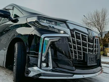 Toyota Alphard 2019 года за 29 500 000 тг. в Алматы – фото 4