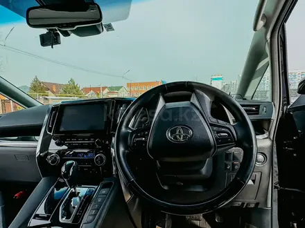 Toyota Alphard 2019 года за 29 500 000 тг. в Алматы – фото 69