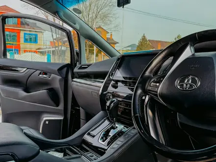 Toyota Alphard 2019 года за 29 500 000 тг. в Алматы – фото 70