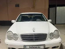 Mercedes-Benz C-Class, 2002