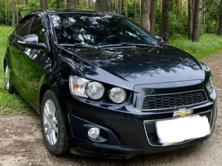 Chevrolet Aveo 2013 года за 3 100 000 тг. в Алматы – фото 2