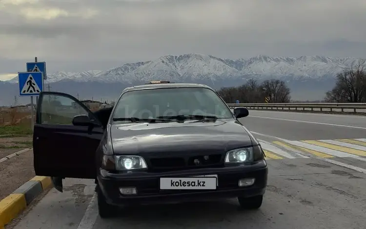 Toyota Carina E 1994 года за 1 300 000 тг. в Алматы