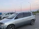 Toyota Ipsum 1997 года за 4 000 000 тг. в Астана – фото 3