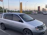 Toyota Ipsum 1997 года за 4 000 000 тг. в Астана – фото 2