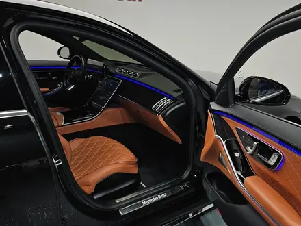 Mercedes-Benz S 500 4MATIC 2023 года за 50 000 000 тг. в Алматы – фото 26