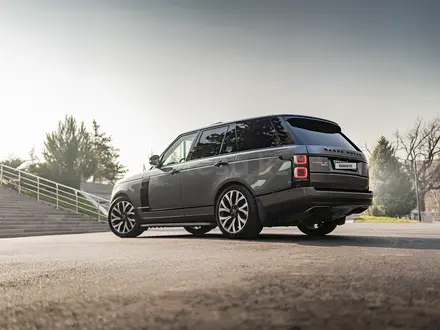 Land Rover Range Rover 2018 года за 30 000 000 тг. в Алматы – фото 9