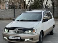 Toyota Ipsum 1998 года за 3 300 000 тг. в Алматы