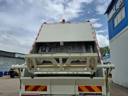 КамАЗ  Мусоровоз XCMG на шасси КАМАЗ-53605 2026 года в Алматы – фото 14