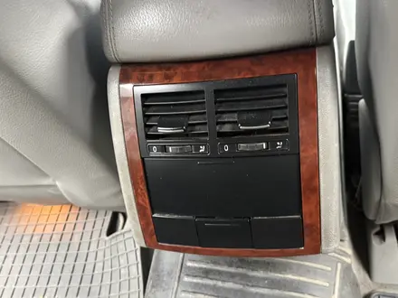 Volkswagen Touareg 2006 года за 6 800 000 тг. в Алматы – фото 10