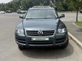 Volkswagen Touareg 2006 года за 6 800 000 тг. в Алматы – фото 3