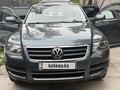 Volkswagen Touareg 2006 года за 6 800 000 тг. в Алматы – фото 7
