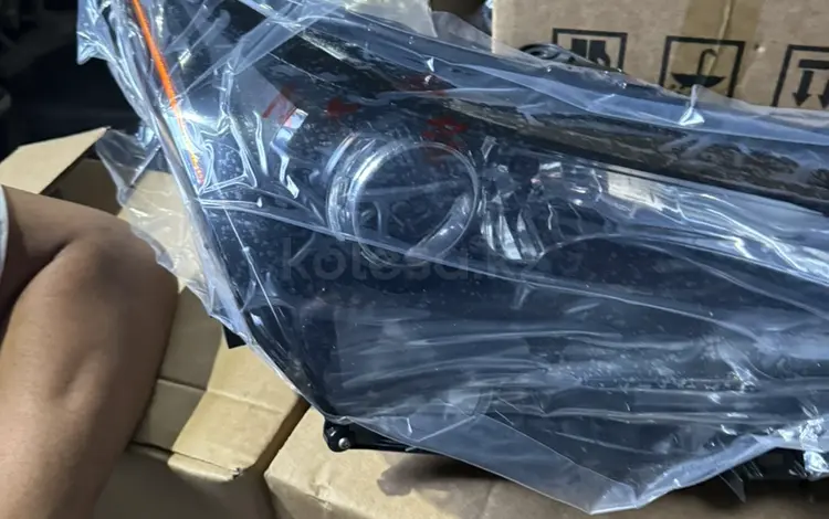 Фары на NX 200 за 1 000 тг. в Алматы