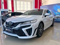 Toyota Camry Luxe 2023 года за 22 800 000 тг. в Караганда