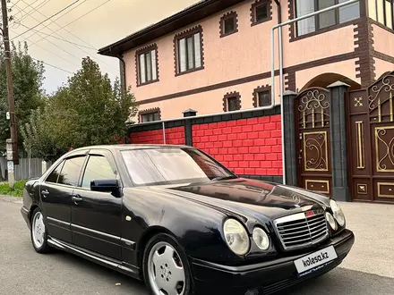 Mercedes-Benz E 320 1998 года за 3 700 000 тг. в Алматы – фото 8