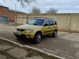 Honda CR-V 1999 года за 3 900 000 тг. в Уральск – фото 2