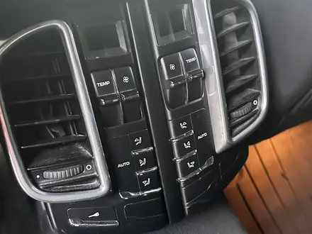 Porsche Cayenne 2010 года за 15 900 000 тг. в Алматы – фото 14