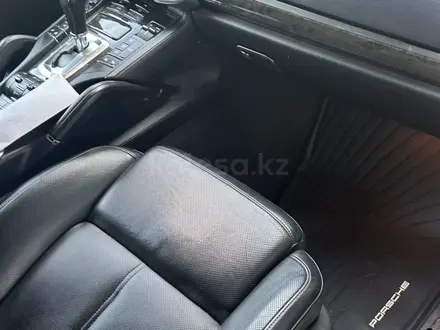 Porsche Cayenne 2010 года за 15 900 000 тг. в Алматы – фото 21