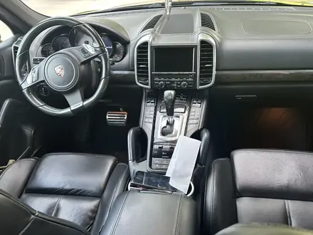Porsche Cayenne 2010 года за 15 900 000 тг. в Алматы – фото 22