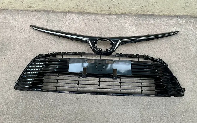 Решетка на Тойота Королла 2019 —/Toyota Corolla 2019 — Каролла за 20 000 тг. в Астана