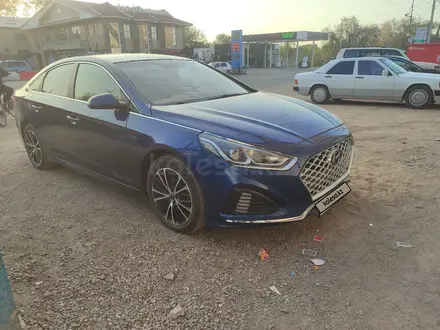 Hyundai Sonata 2018 года за 7 300 000 тг. в Алматы – фото 2