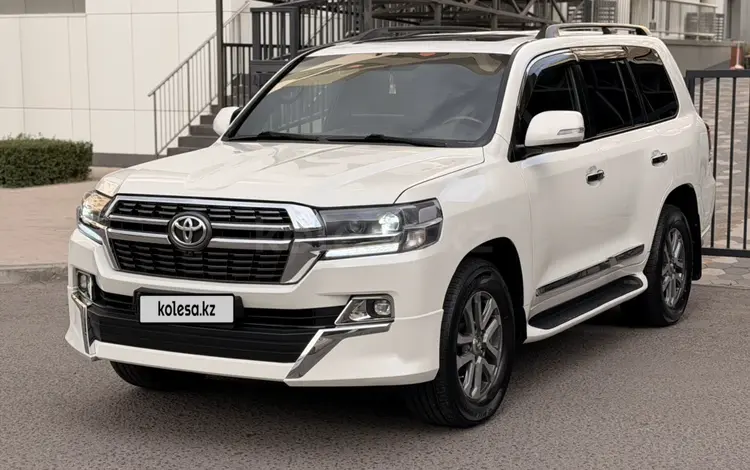 Toyota Land Cruiser 2008 годаүшін13 500 000 тг. в Астана