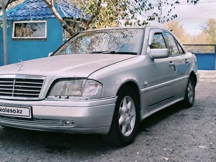 Mercedes-Benz C 280 1995 года за 2 150 000 тг. в Караганда