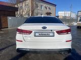 Kia Optima 2019 года за 10 500 000 тг. в Уральск – фото 3