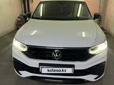 Volkswagen Tiguan 2021 годаfor18 000 000 тг. в Алматы