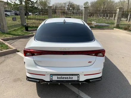 Kia K5 2024 года за 11 300 000 тг. в Алматы – фото 2