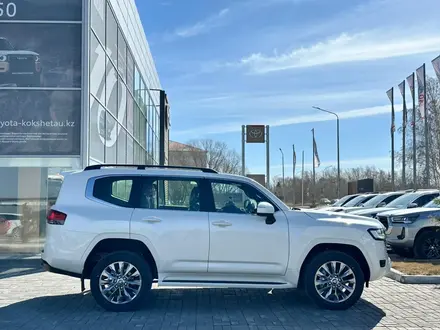 Toyota Land Cruiser Luxe 2026 года за 67 150 000 тг. в Петропавловск – фото 6