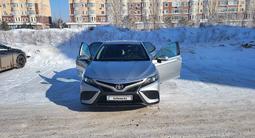 Toyota Camry 2020 года за 12 300 000 тг. в Астана