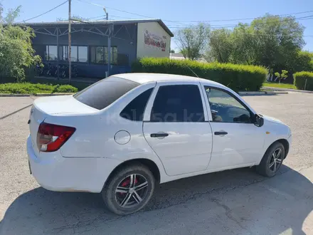 ВАЗ (Lada) Granta 2190 2014 года за 1 299 000 тг. в Уральск – фото 2
