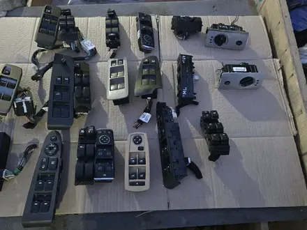 Блок управление стеклоподъемниками за 1 432 тг. в Шымкент