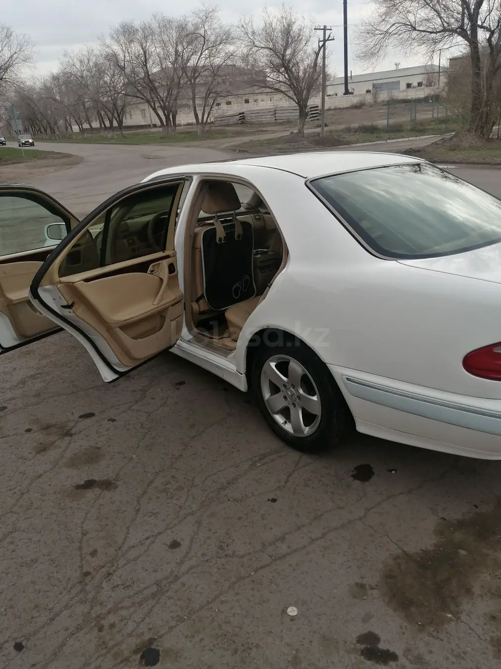 Mercedes-Benz E-Class, 2000