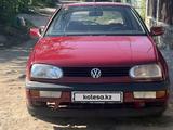 Volkswagen Golf 1993 годаfor1 350 000 тг. в Алматы – фото 3